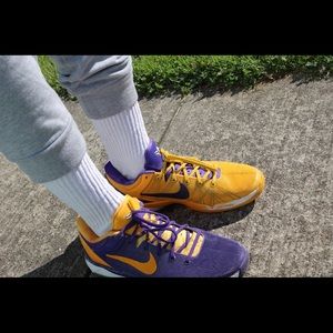 RARE 2012 Nike Zoom Kobe VII Ying and Yang Size 11